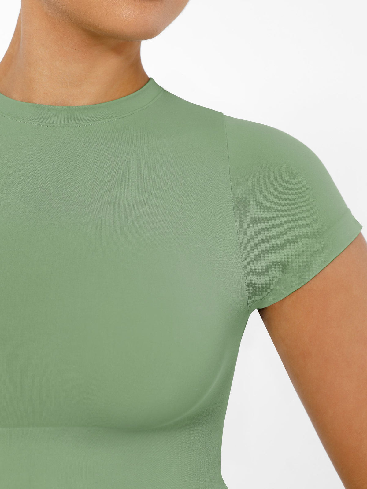Formivelle Short Sleeve Seamless Ultra-Soft Crew Neck Bodysuit